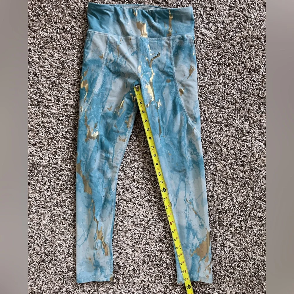 Old Navy Girls Blue & Gold Athletic‎ Leggings – Sporty & Comfy